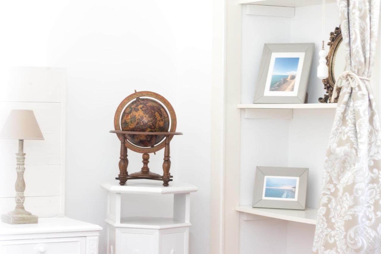 And So Bed & Breakfast Lecce Bagian luar foto